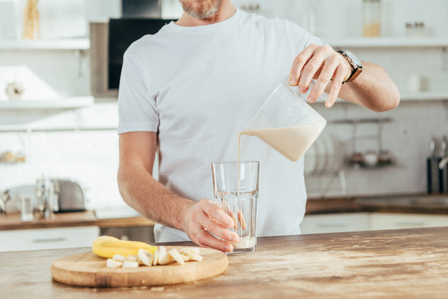 A Protein Shake Before Bed: Is it a Good Idea?